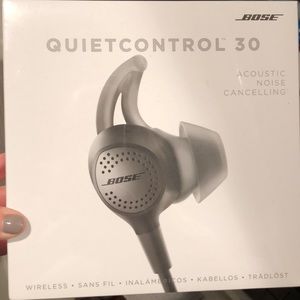 New in-box Quiet Control 30 Bose Earbuds